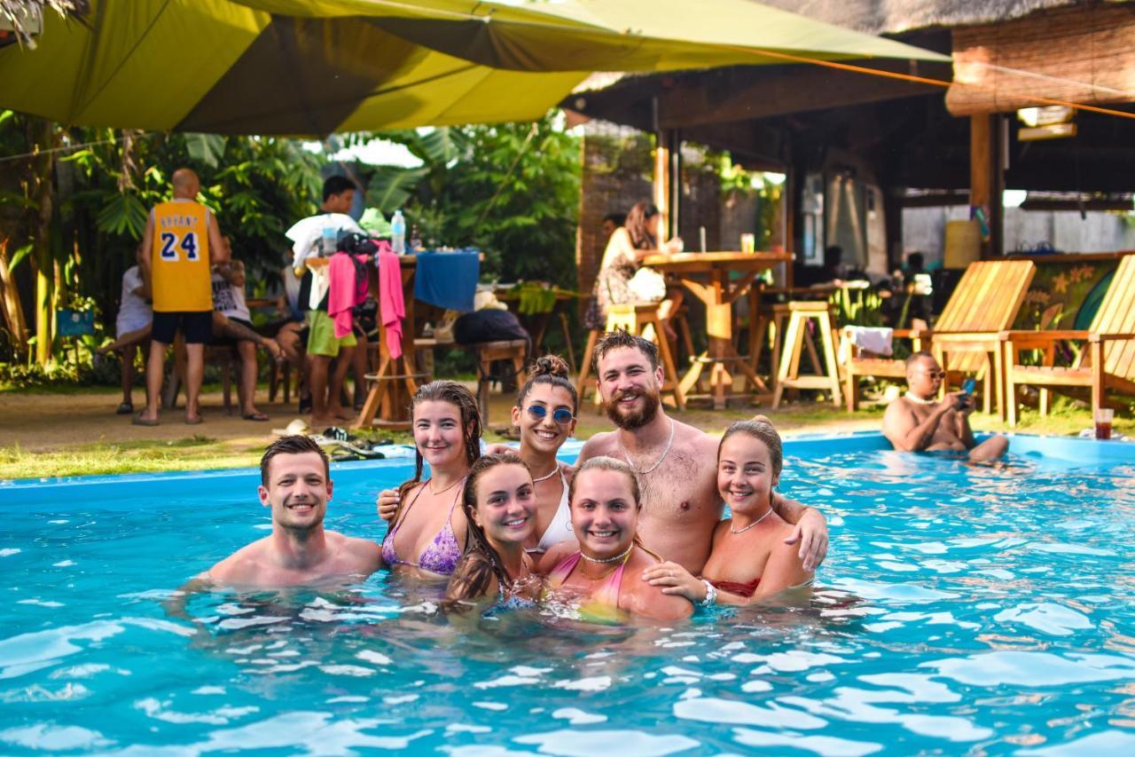 Mad Monkey Hostel Siargao (Adults Only) General Luna  Esterno foto