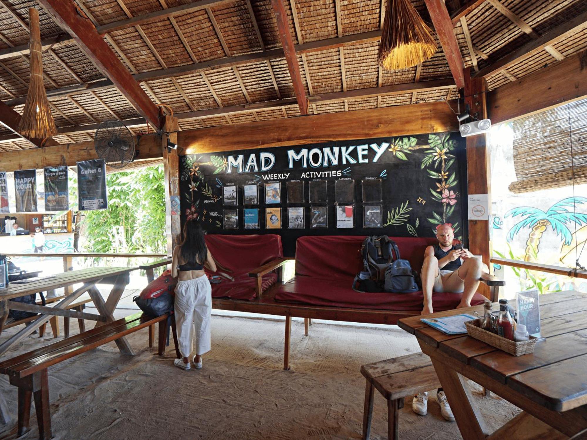 Mad Monkey Hostel Siargao (Adults Only) General Luna  Esterno foto