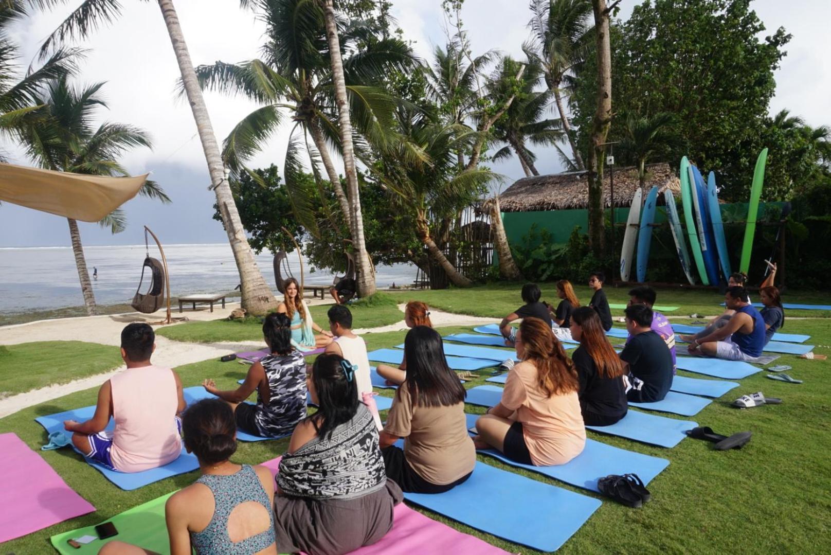 Mad Monkey Hostel Siargao (Adults Only) General Luna  Esterno foto